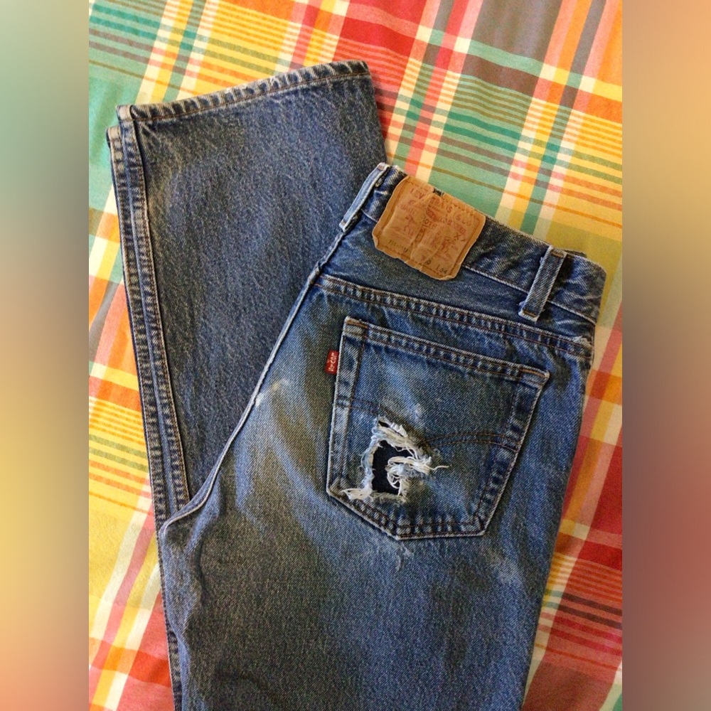 Levi's Custom Fit Blue Jeans